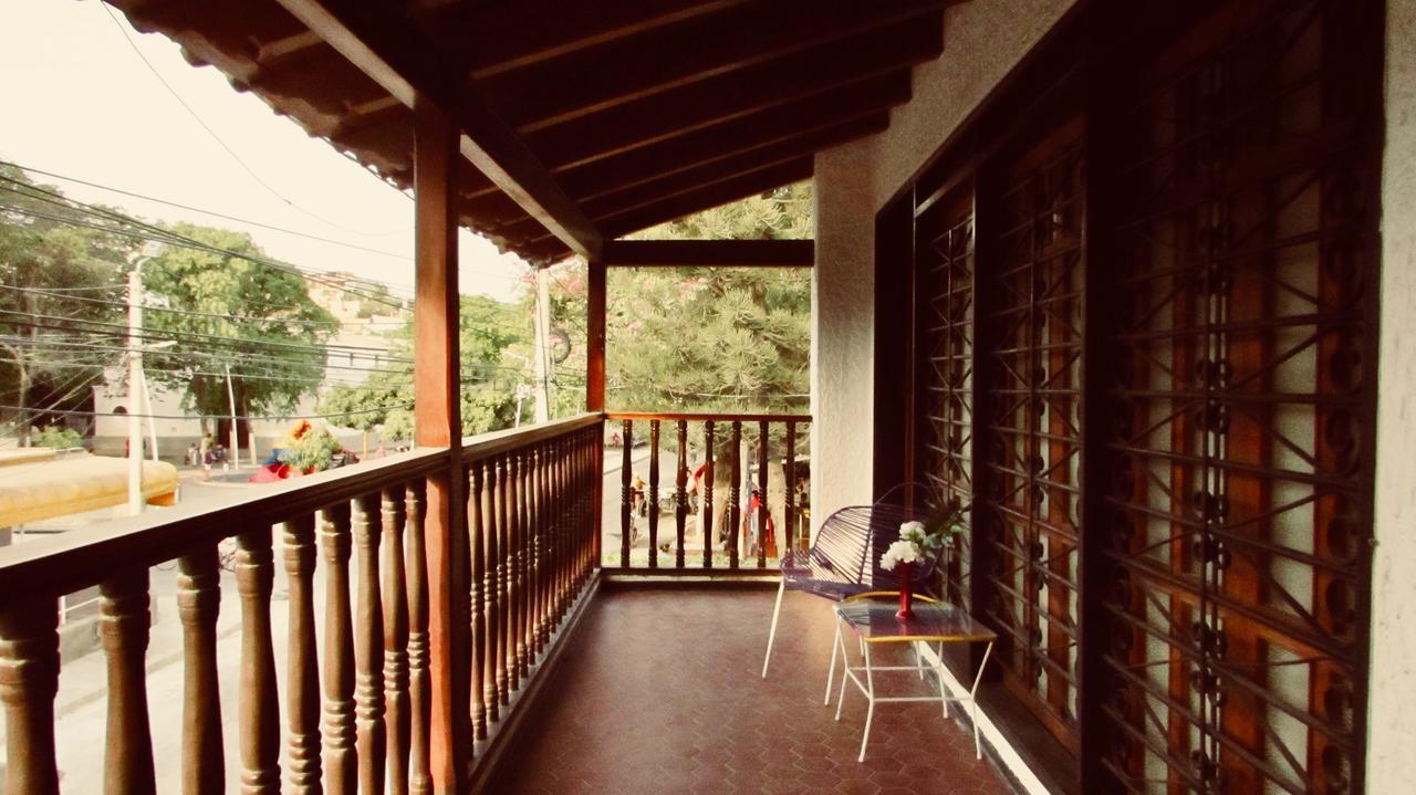 The Chill In Mansion Hostel Santa Marta Dış mekan fotoğraf